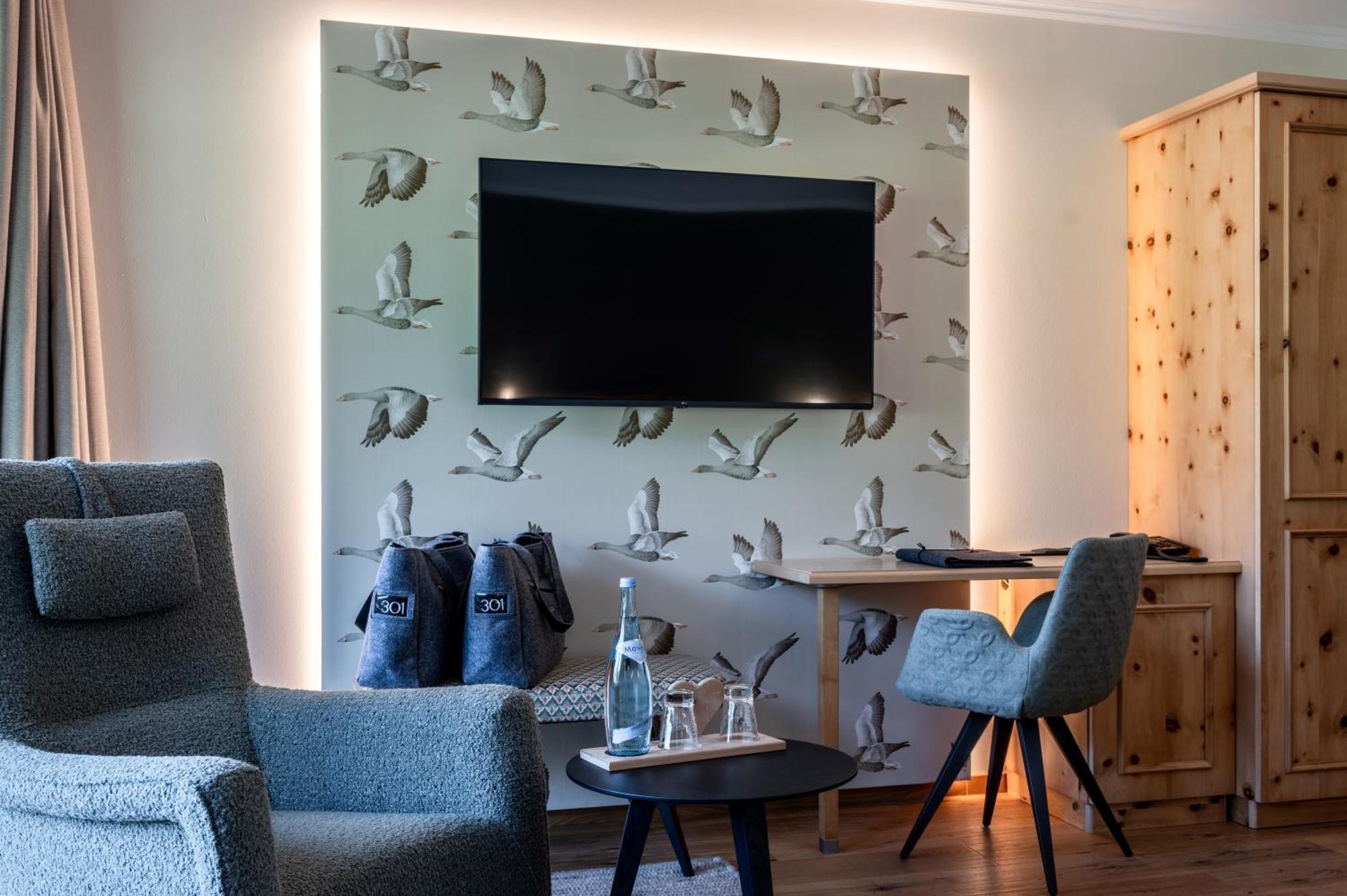 Hotel Der Wiesenhof Пертизау Экстерьер фото