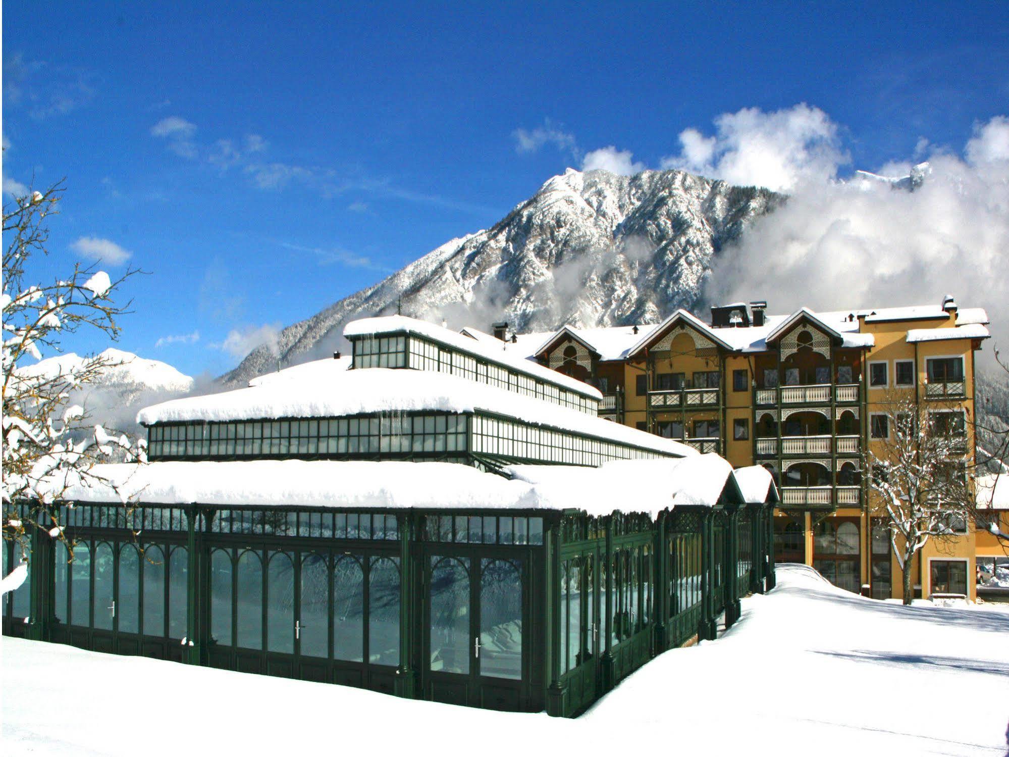 Hotel Der Wiesenhof Пертизау Экстерьер фото